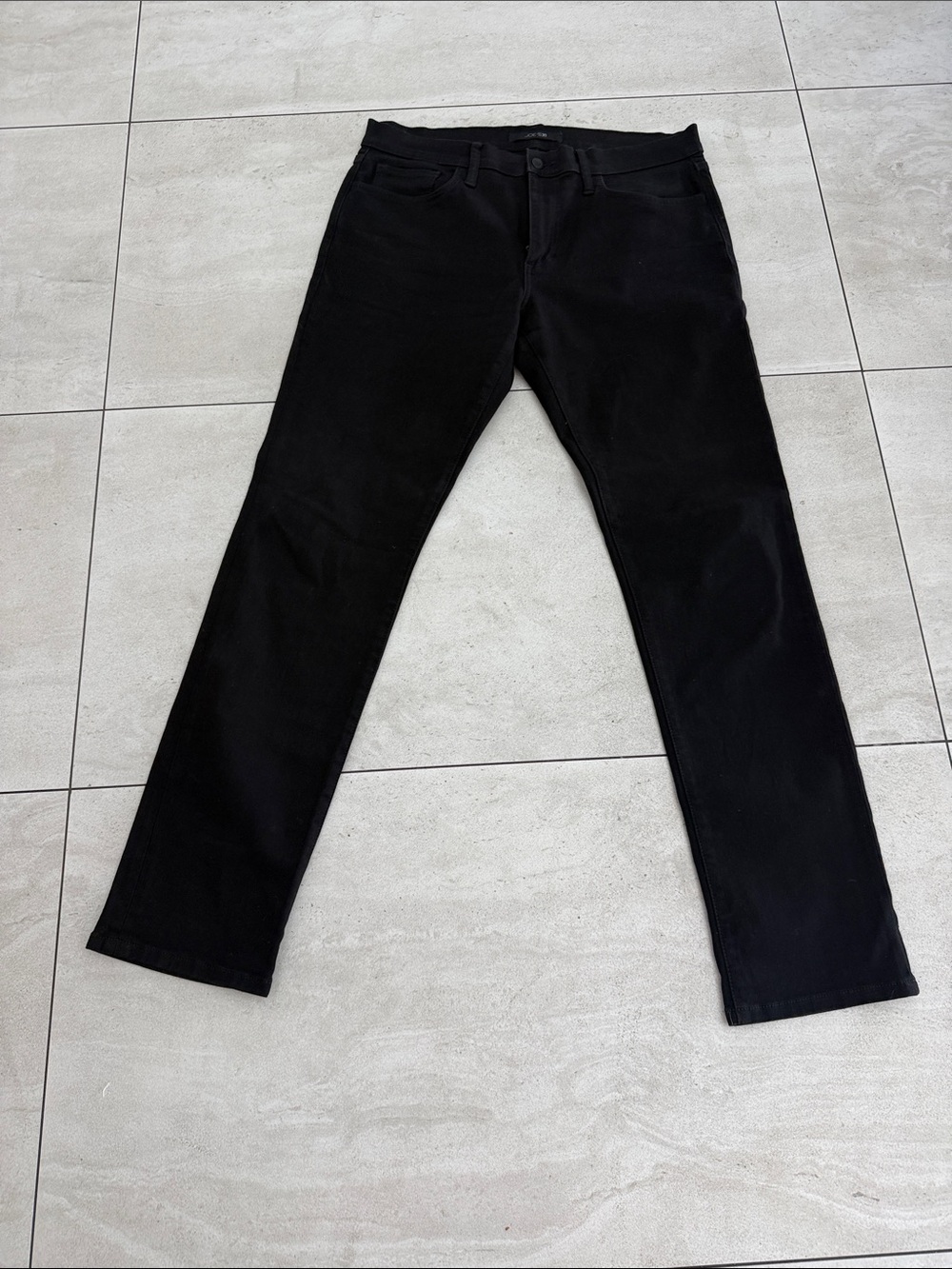 Joe's Jeans Men's Slim Straight Black Jeans size 33 inseam 32